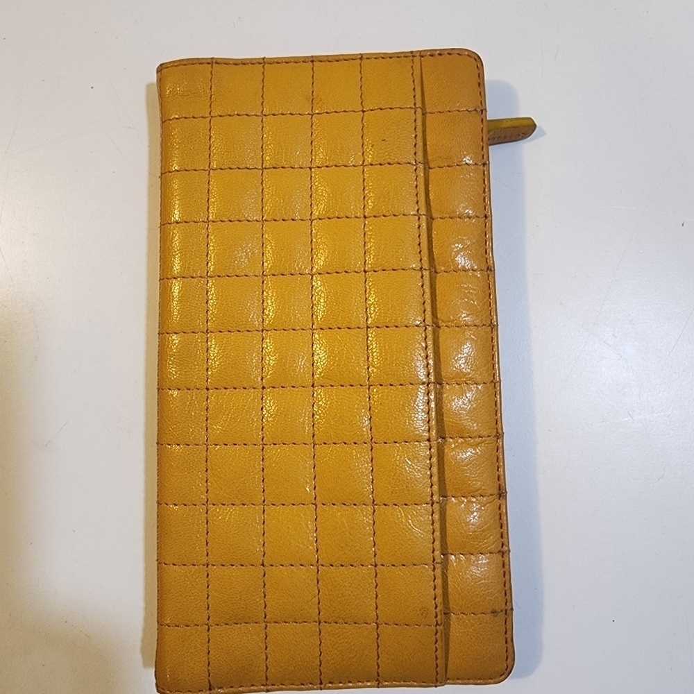 TUSK Yellow mustard leather wallet - Picture 14 of 15